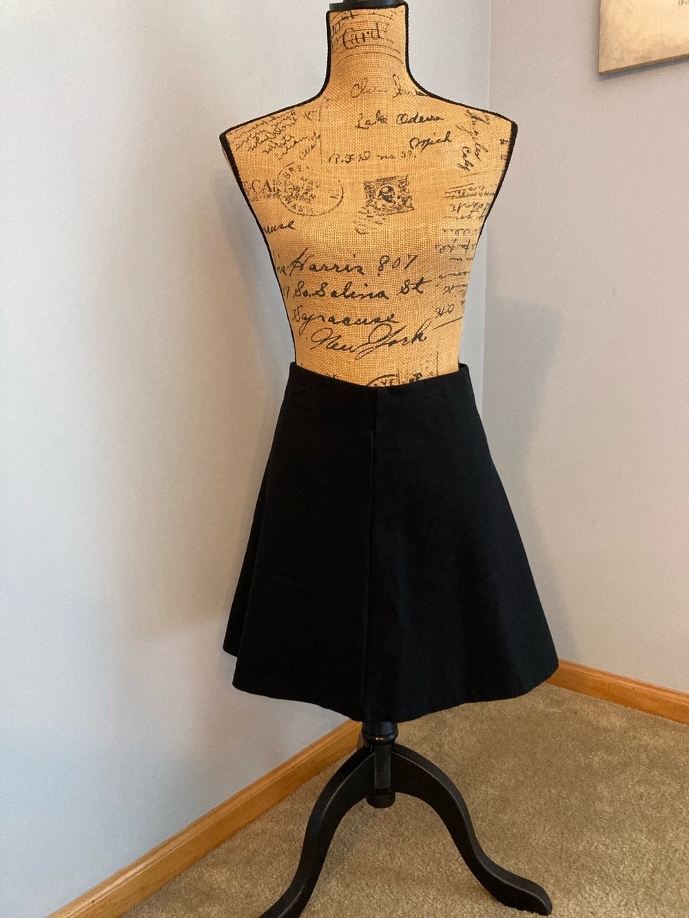 LOFT Black Circle Mini Skirt Flared Silhouette Women Size 12